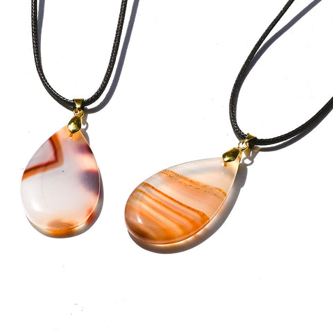 Natural Agate with Lines Crystal Pendant Necklace