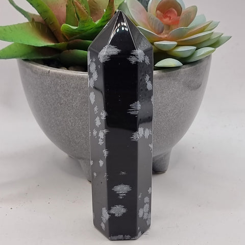 Snow Flake Obsidian Obelisk Tower